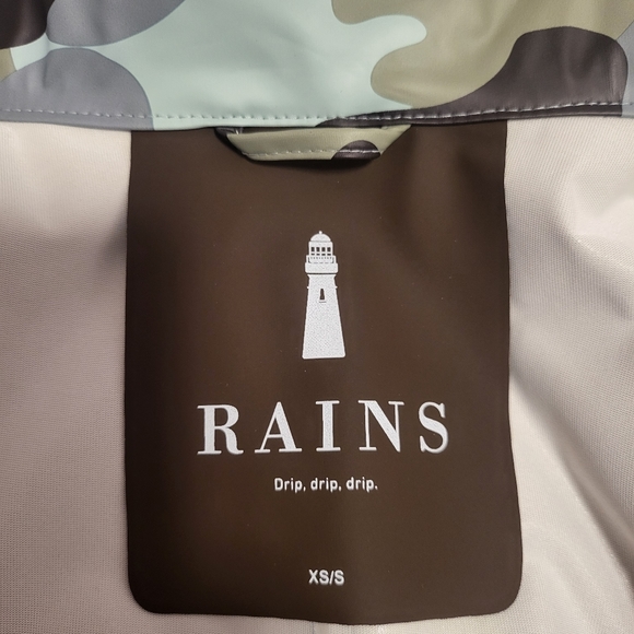 RAINS AOP Coach Jacket Sea Camo - UNISEX - Picture 7 of 8